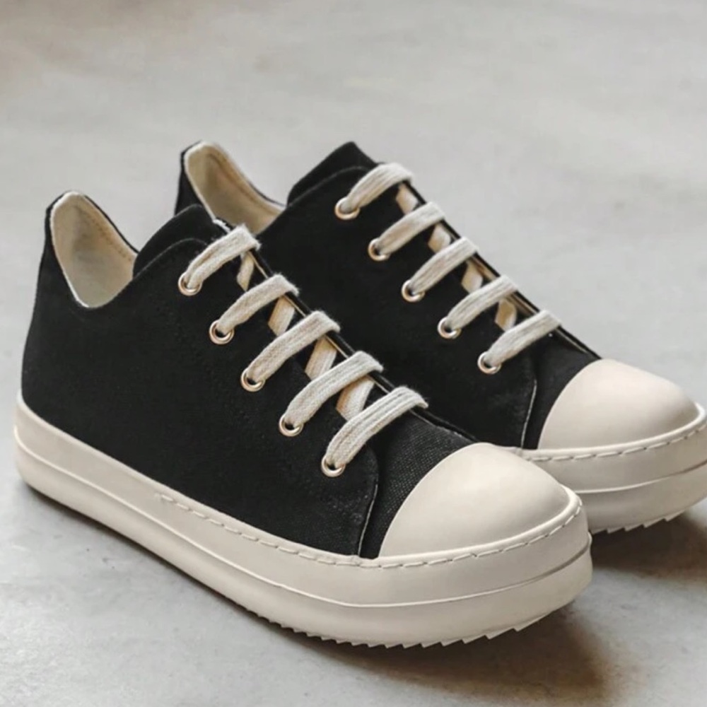Men casual shoes